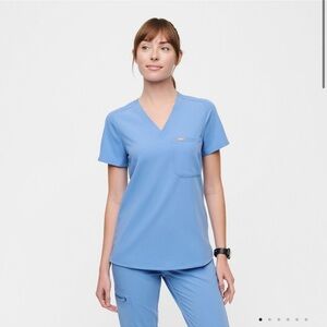 FIGS catarina scrub top - ceil blue